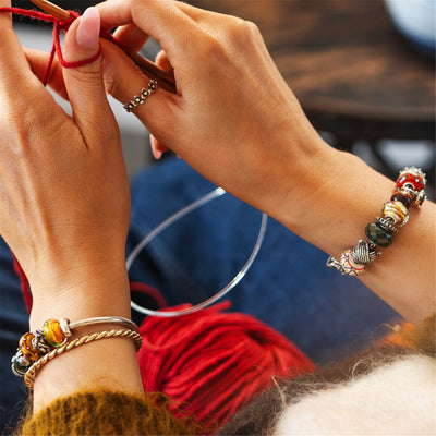 Rundes Rotes Tigerauge-Edelstein